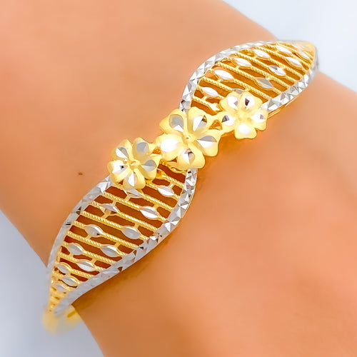 22k-gold-lovely-flower-bangle-bracelet