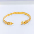 Mod Smooth Finish Reversible 22k Gold Bangle