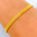 22k-gold-chic-fancy-bracelet