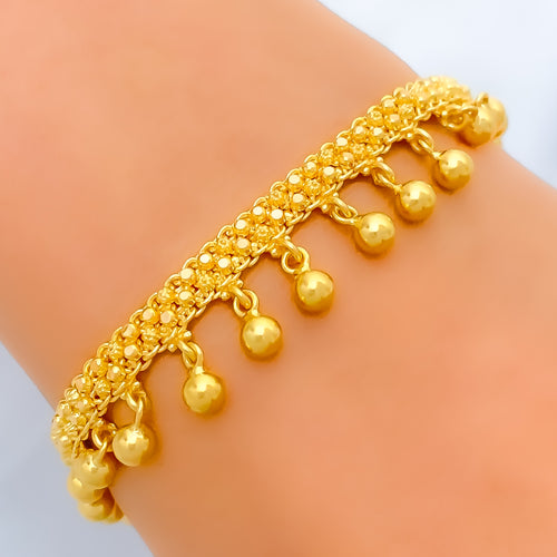 22k-gold-elegant-chic-bracelet