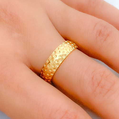 Modern Dotted 22k Gold Band