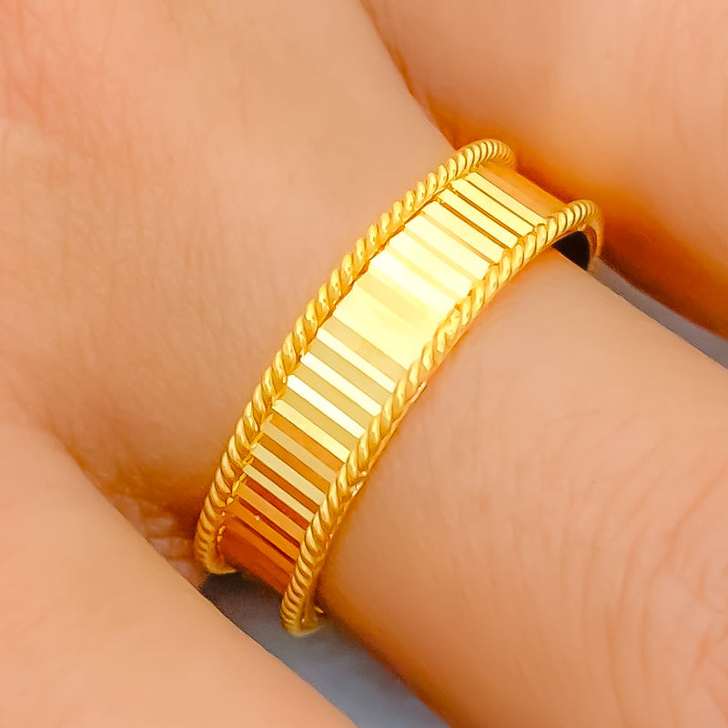 21k-gold-dapper-slender-ring