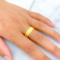 21k-gold-contemporary-dual-finish-band