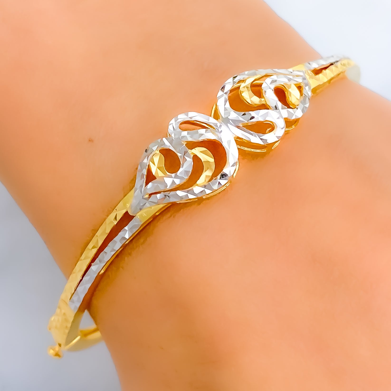 Gold, Silver or Rose Tone Twisted Bangle Bracelet With Trendy Knot Design,  Timeless Gift for Women, Ladies, Teens and Girls - Etsy