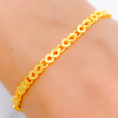 Sleek Modern Link 22k Gold Bracelet