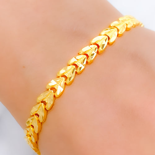 Classy High Finish 22k Gold Bracelet