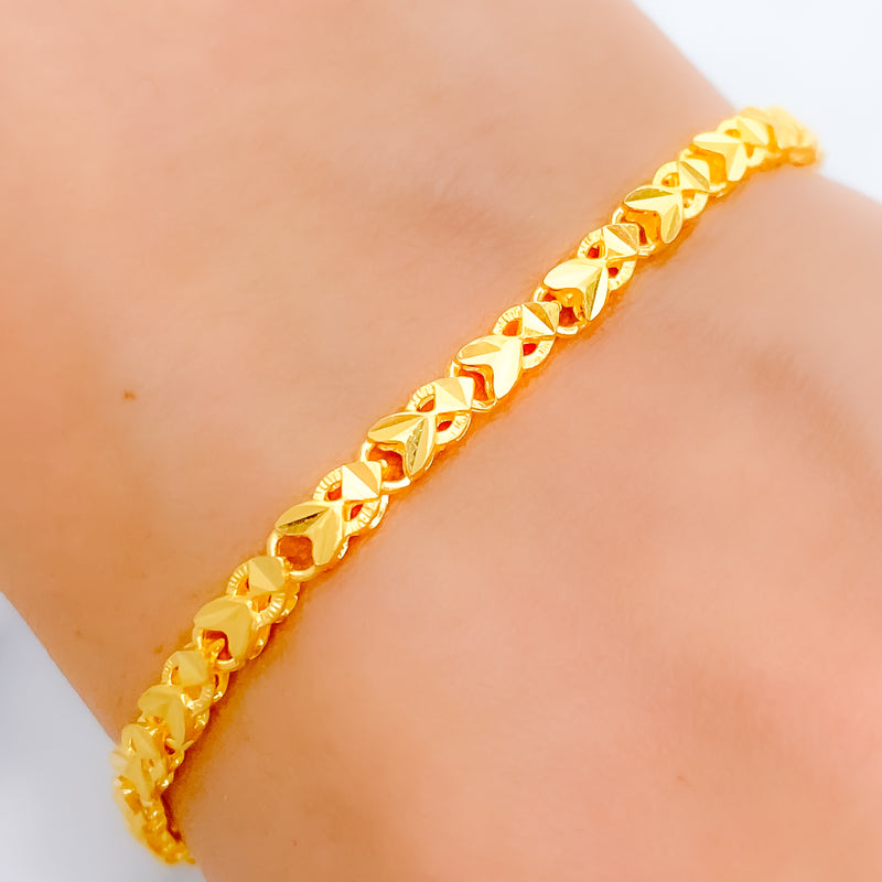 Dainty Intricate Link 22k Gold Bracelet