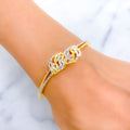 22k-gold-striking-jazzy-bangle-bracelet