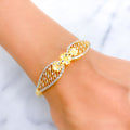 22k-gold-opulent-triple-flower-bangle-bracelet