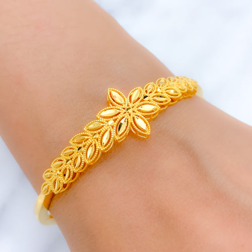 Gorgeous Flower 22k Gold Bangle