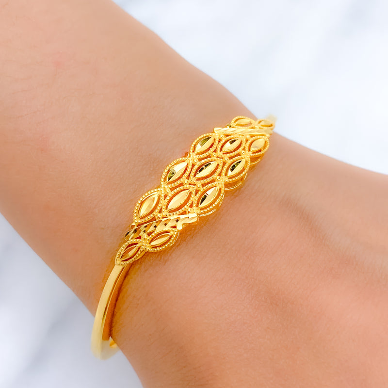 Glistening Posh 22k Gold Bangle Bracelet