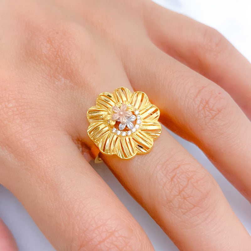 Charming Three-Tone Floral Ring