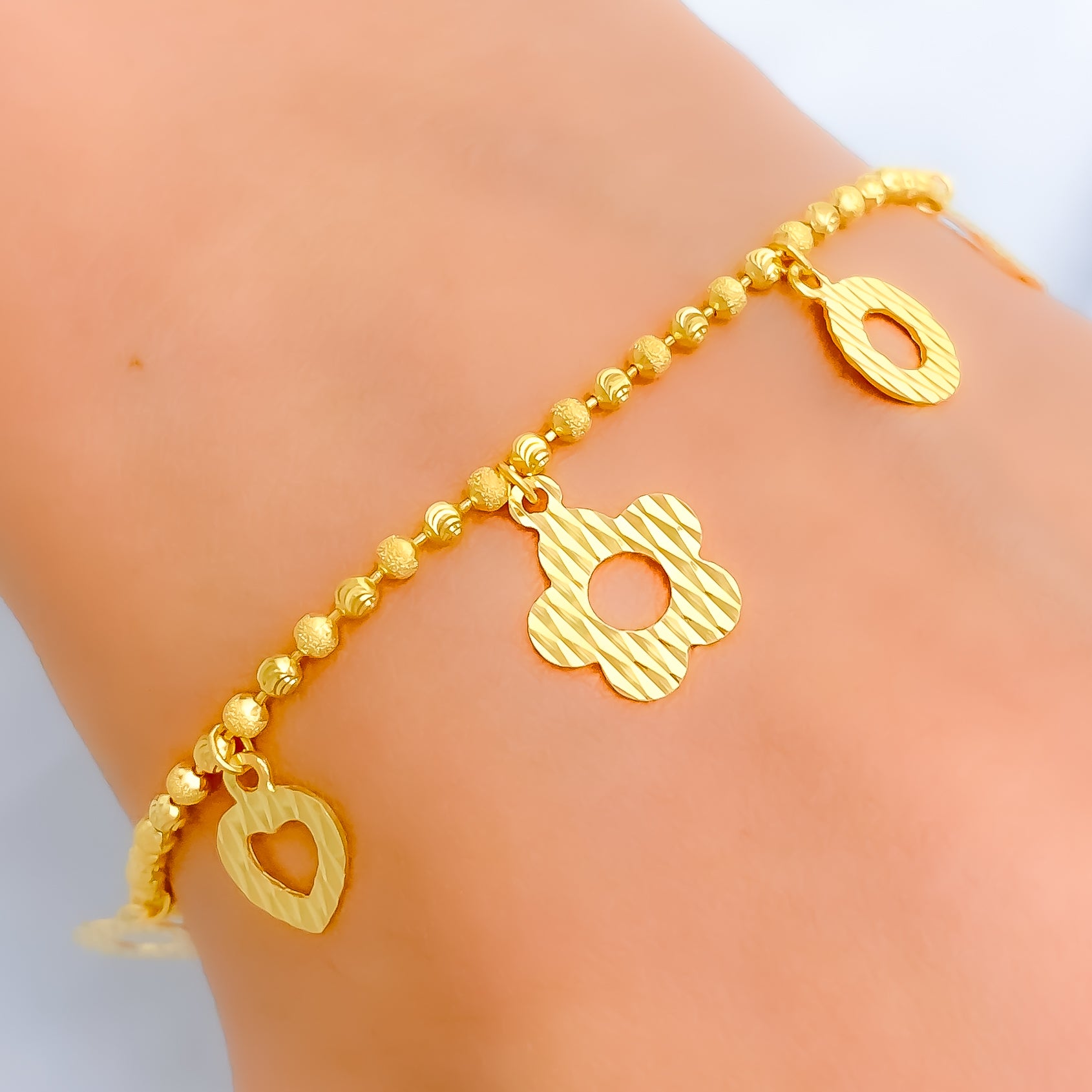 22K Yellow gold Men's Bracelet Beautifully handcrafted diamond cut design  101 | eBay