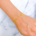 22k-gold-detailed-heart-charm-bracelet