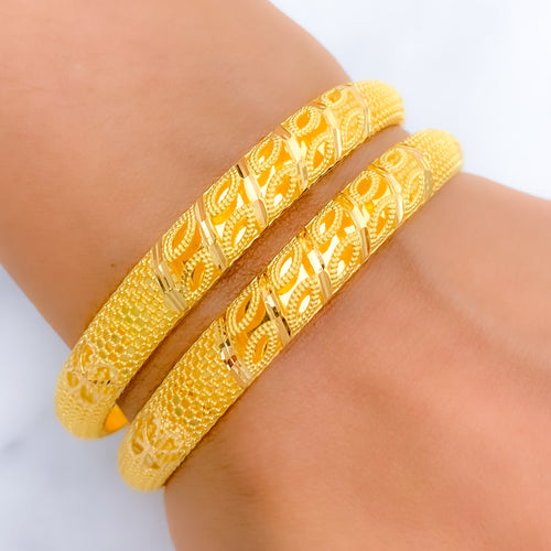 Fancy Leaf Adorned 22k Gold Bangle Pair