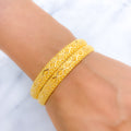 Stylish Reflective 22k Gold Bangle Pair