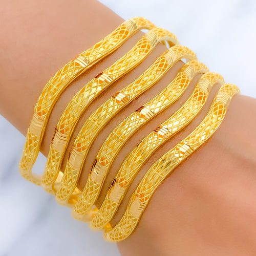 Chic Netted Wave 22k Gold Bangles