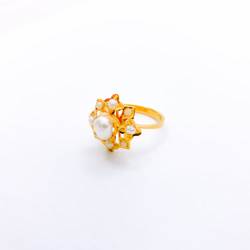Classic Floral Pearl Ring