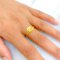 22k-gold-lovely-chic-leaf-ring