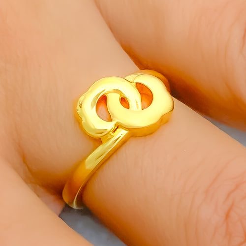 22k-gold-bold-stylish-ring