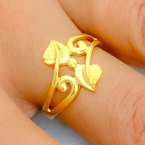 22k-gold-jali-lush-leaf-ring