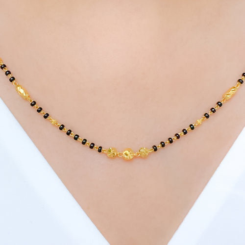 Everyday Lightweight 22k Gold Mangalsutra