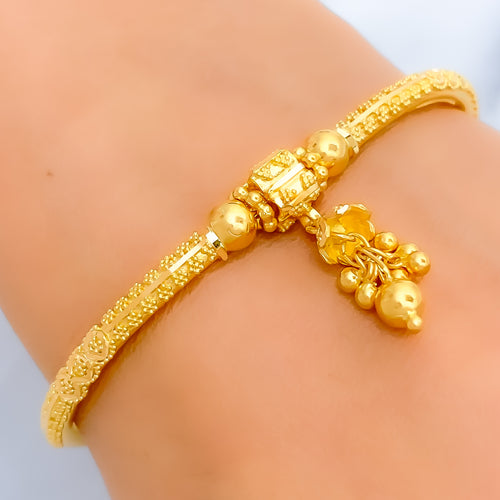 Magnificent Floral 22k gold Flexi Bangle Bracelet