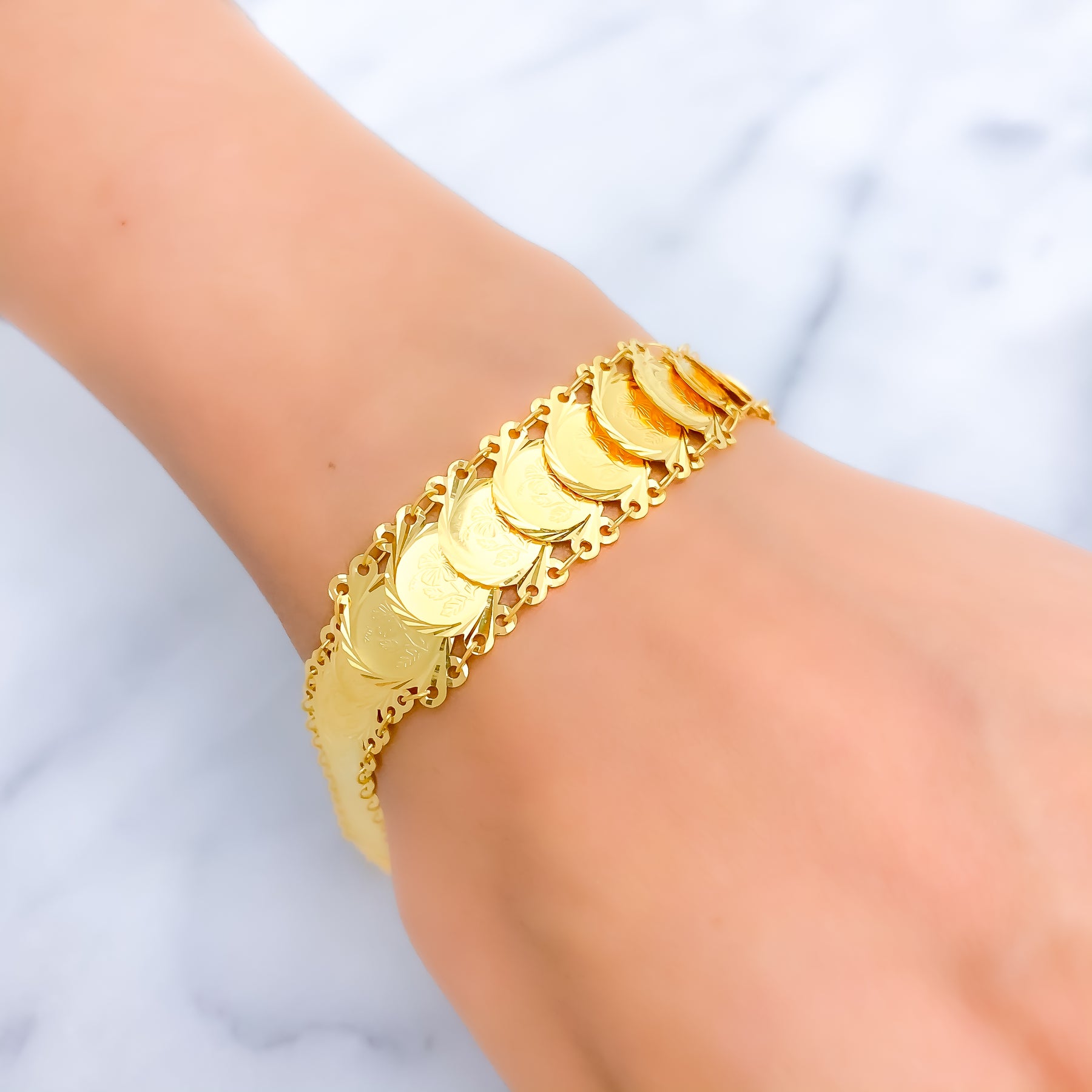 22k Gold Reversible Coin Bracelets | 22k gold bracelet, Bracelets gold  diamond, Coin bracelet