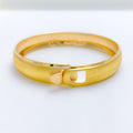 Chic Versatile Gold Bangle