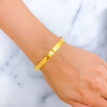 Medium Hallo 21K Gold Screw Face Bangle 