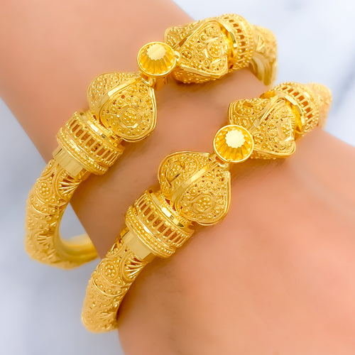 Special Netted Flower Adorned 22k Gold Pipe Bangles 