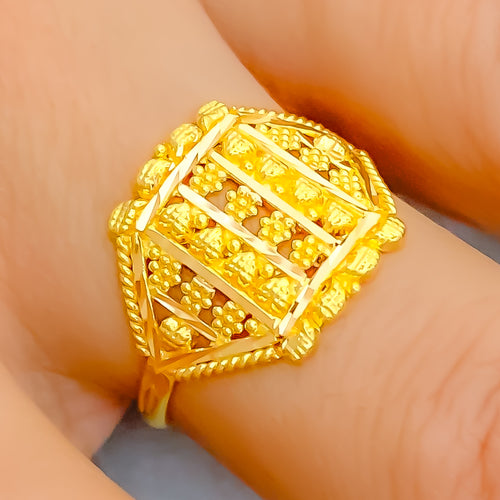 trendy-jazzy-22k-gold-ring