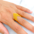 radiant-glistening-22k-gold-ring