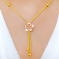 Glossy Three-Tone Flower Necklace