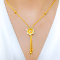 Chic Two-Tone Floral 22k Gold Necklace