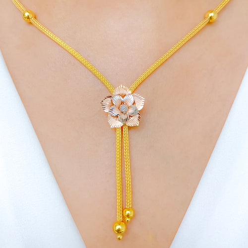 Upscale Dainty Floral Necklace