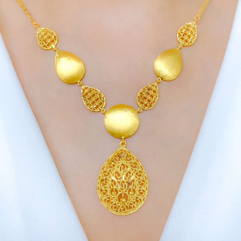 Gorgeous Teardrop Necklace Set