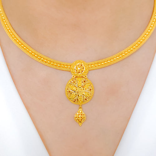 Ornate Chain & Pendant Necklace Set
