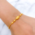 Gorgeous Sleek Gold 22k Gold Bracelet