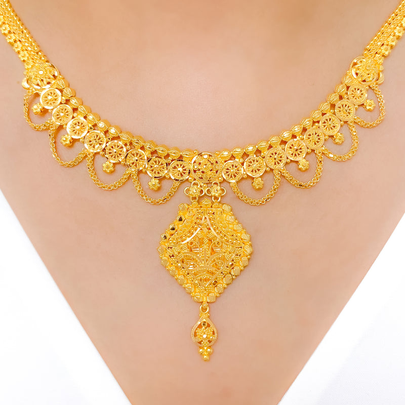 Luscious Hanging 22k Gold Necklace Set