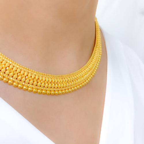 Radiant Traditional 22k Gold Necklace Set