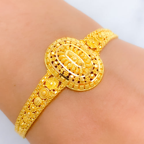 Striking Oval 22k Gold Bracelet