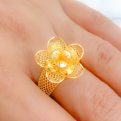 Reflective Petals Three-Tone Ring