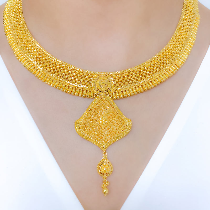 Exquisite Plush 22k Gold Set