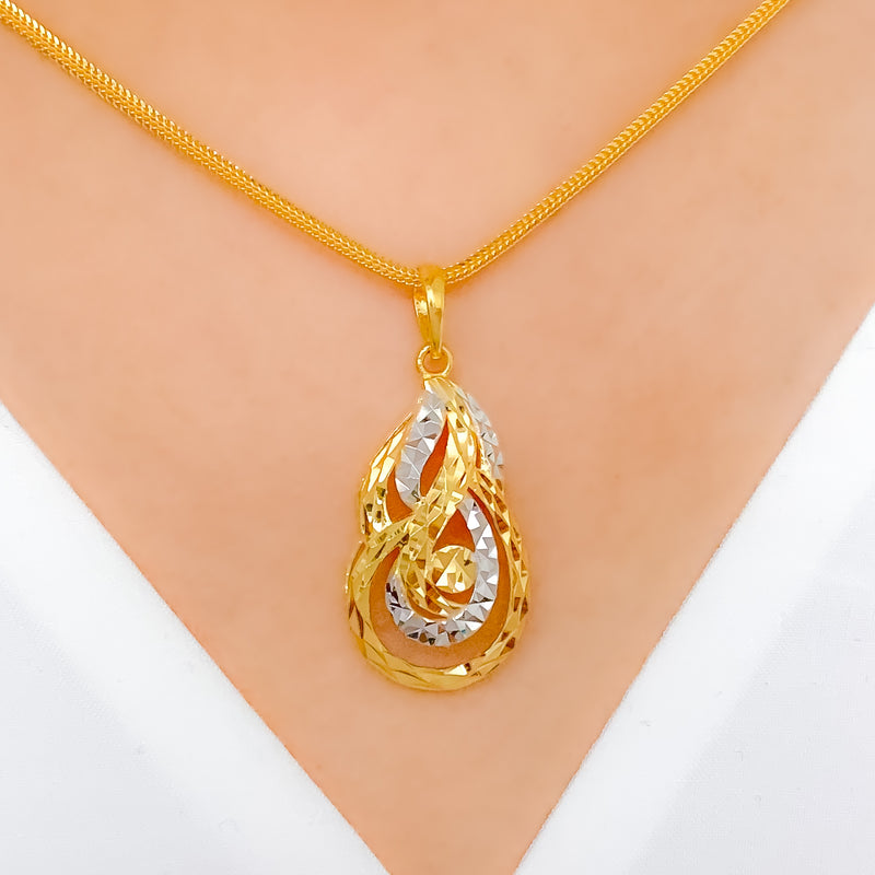 Modern Swirling 22k Gold Pendant Set