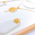 Magnificent Netted Flower 22k Gold Pendant Set