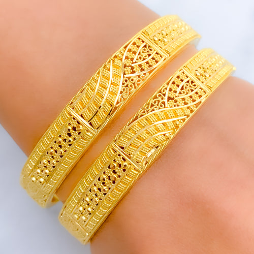 Elegant Petite Pair 22k Gold Bangles