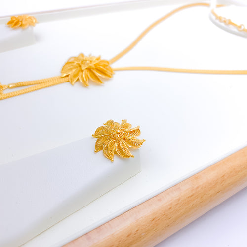 Exclusive Flower Drop 22k Gold Set