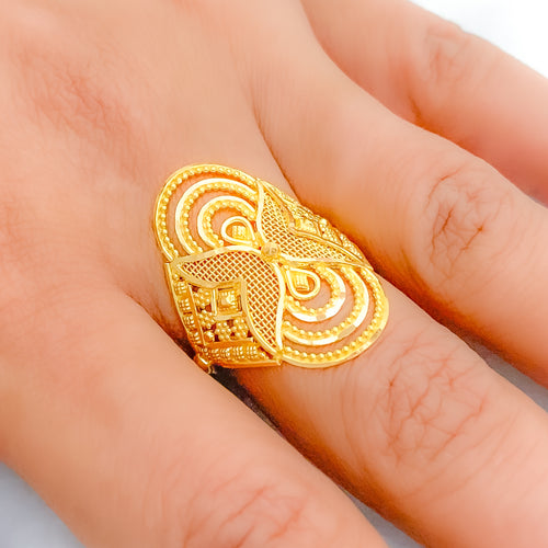 Stunning Netted Gold 22k Gold Ring