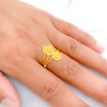 Elegant Curved Gold 22k Gold Ring
